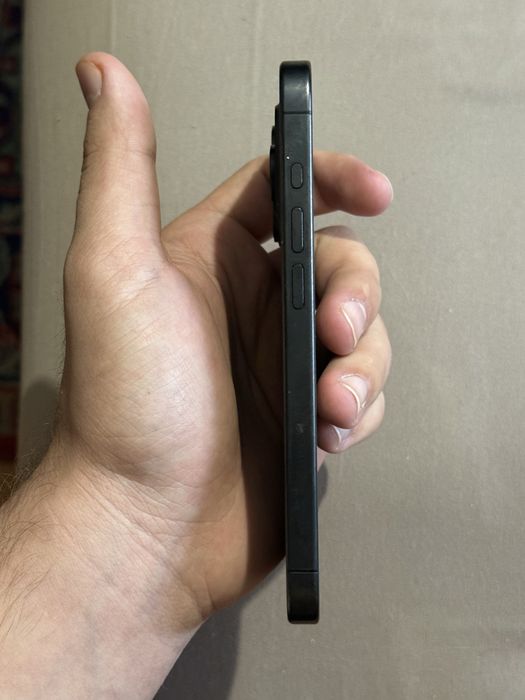 продам iphone 15 pro