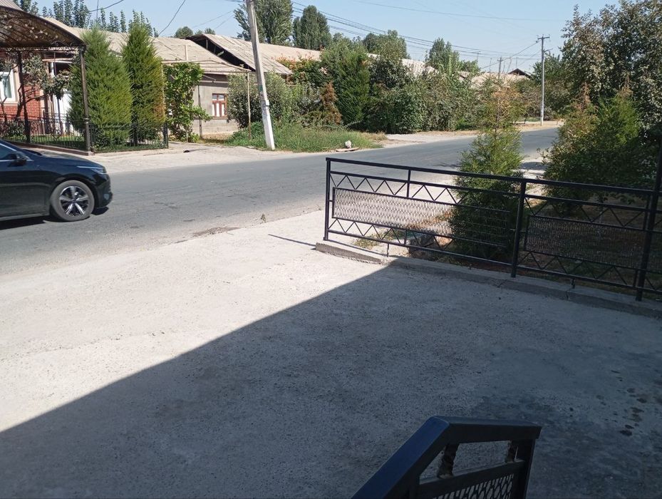 Участка сотилади 3.соток файзли махаллада,дурмон аргинда