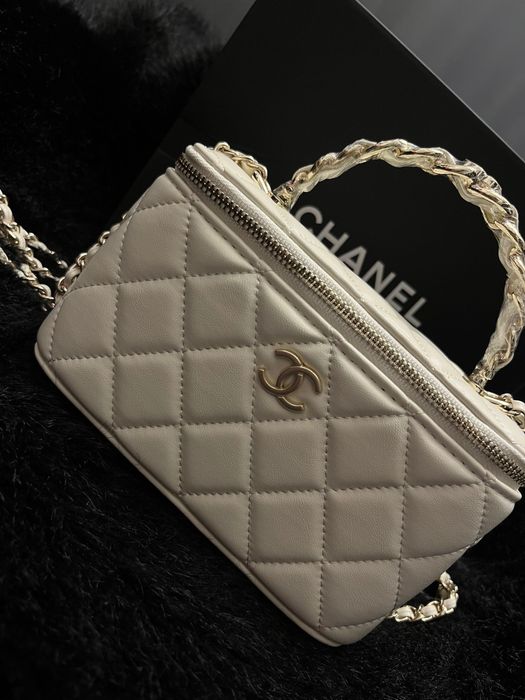 Geanta Chanel vanity bag