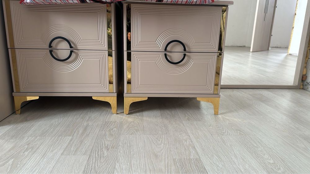 Спальный гарнитур