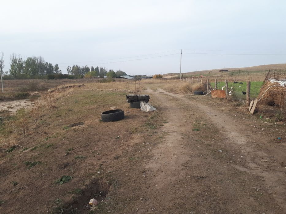 Участок от ташкентской 700м