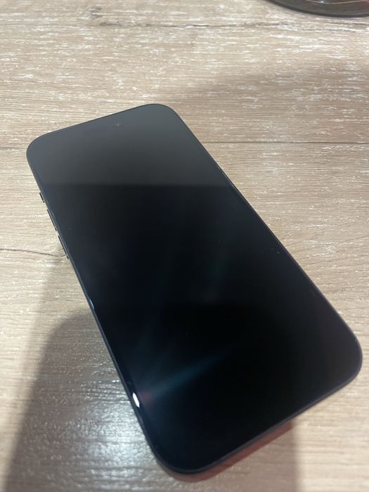 Iphone 15 в хорошем состояние
