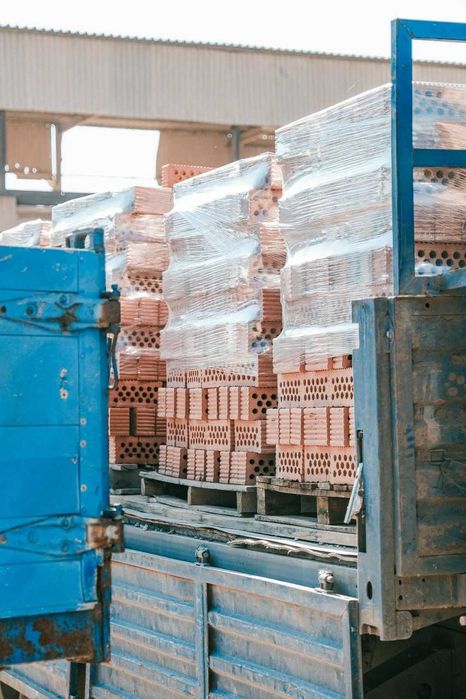 Кирпич полторашка в Шымкенте