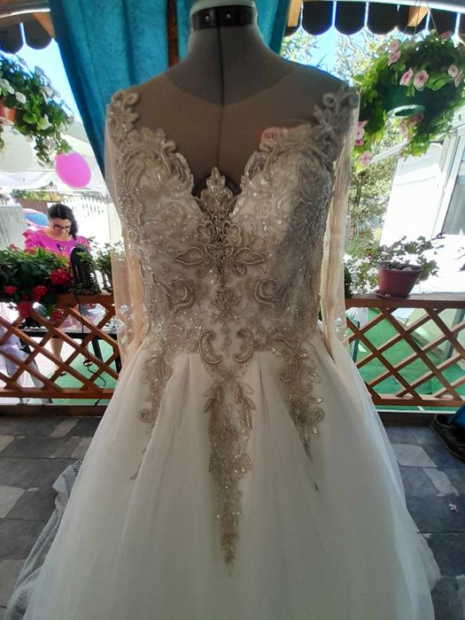 rochie de mireasa