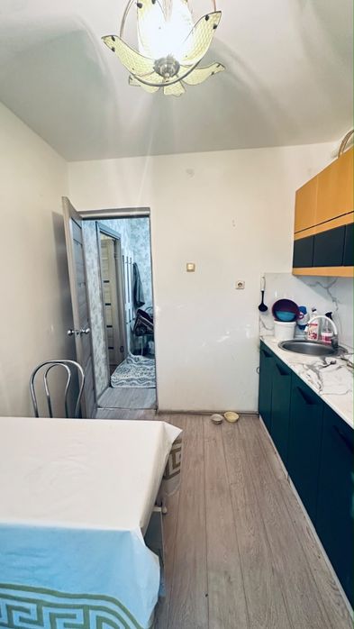 Продам 2 ком квартира район Кунаева