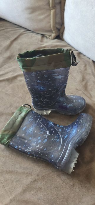 Резиновые сапоги