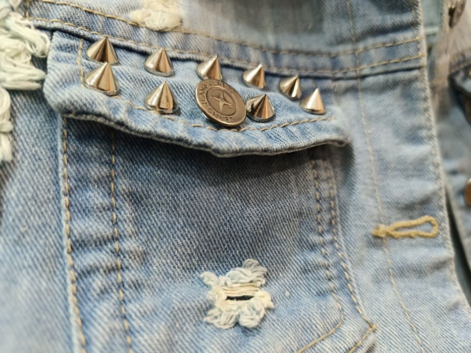 Джинсовая жилетка на девочку