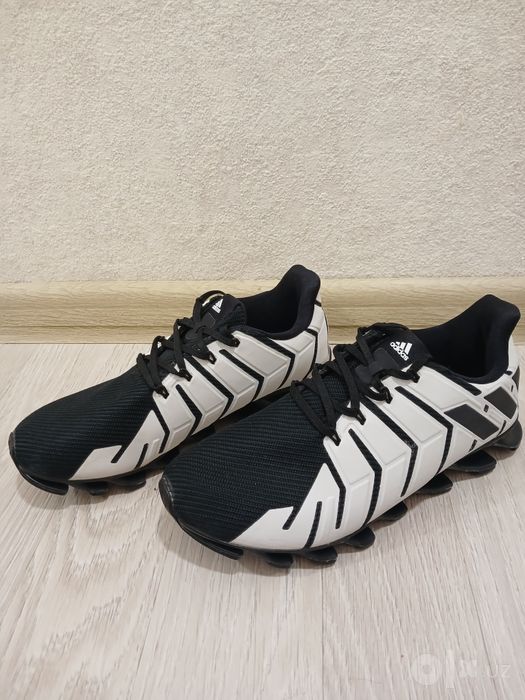 Кроссовки Adidas Springblade Pro