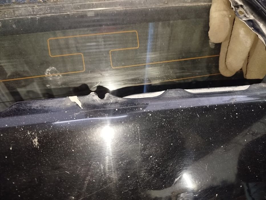 Капот оригенал буу