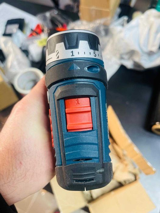 Bosch Professional GSR 12V-15 FC (12 volti) - pentru piese sau reparat