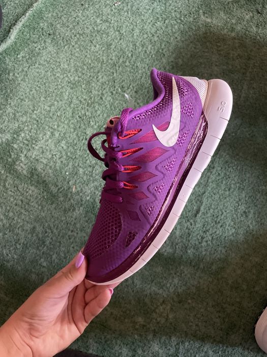 Adidasi Nike Sport