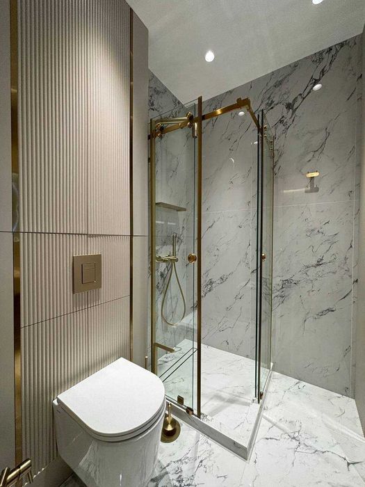 3-х комнатная 13 этаж 24 этажный дом ж.к U-Tower Евро ремонтом меб.