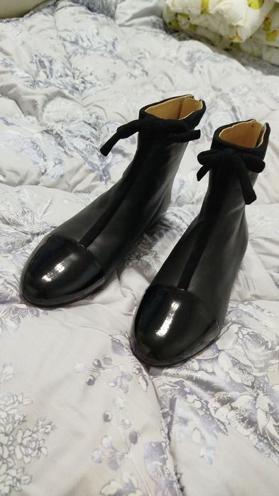 Женские ботиночки Charlotte Olimpia.Италия