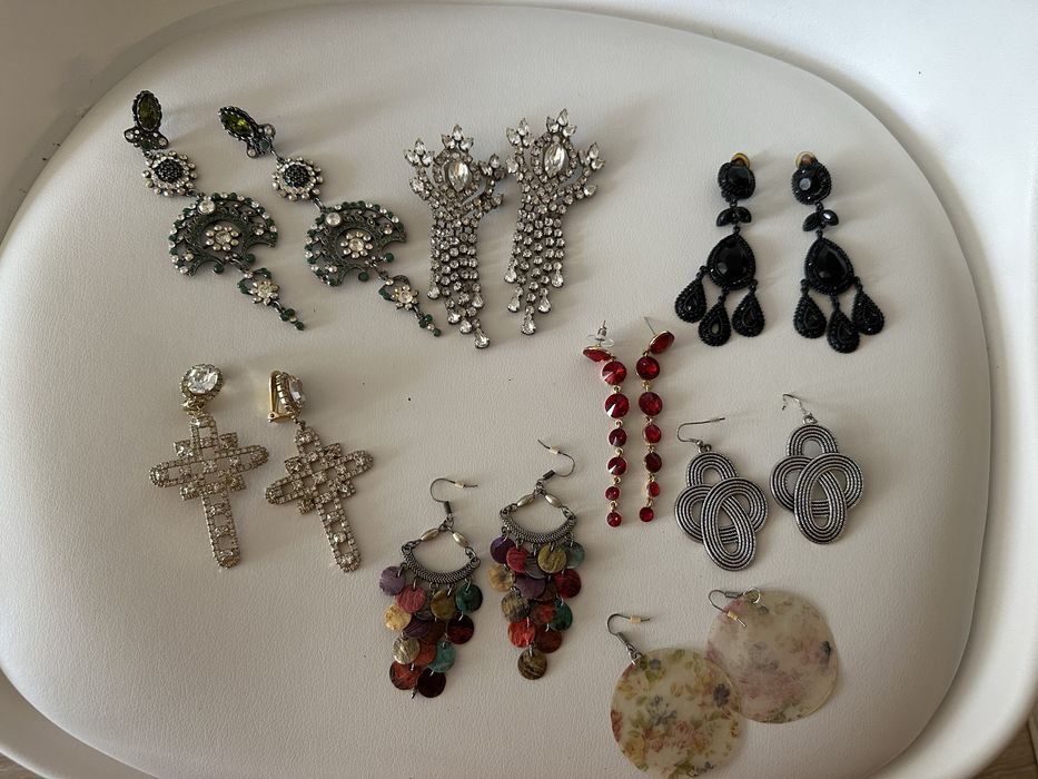 Дълги обеци различни цветове