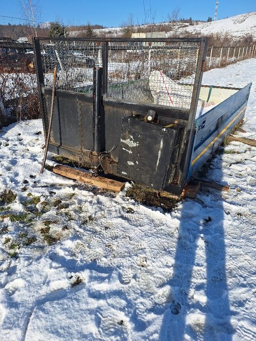 Vand bena basculabila