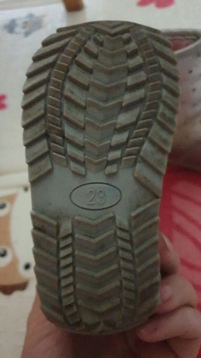 Детская обувь продам