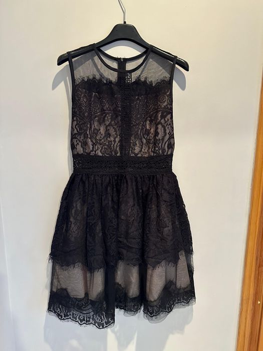 Платья нарядные 42-44 размер