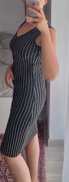 Rochie midi cu dungi