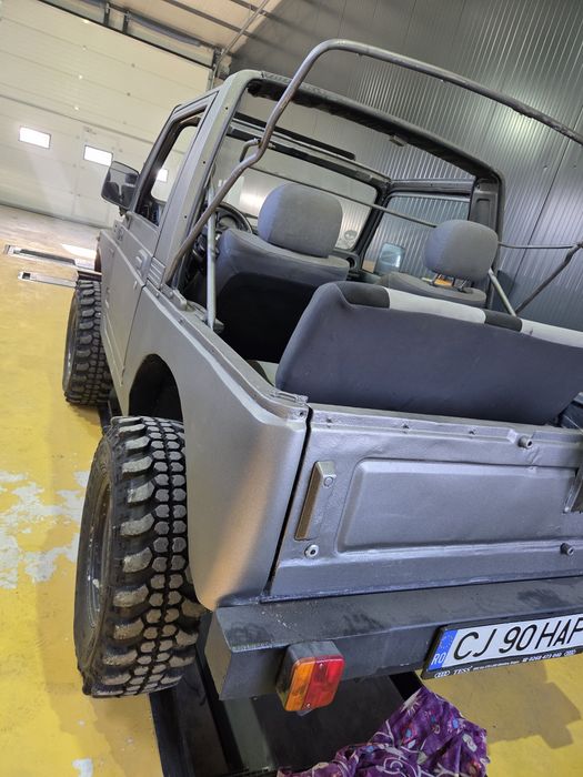 Vand Suzuki Samurai