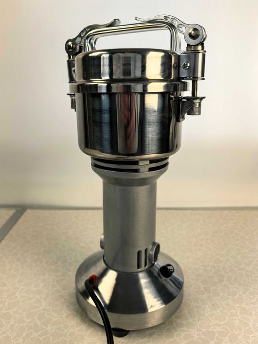 Rasnita multifunctionala inox 150g 850W 219 lei