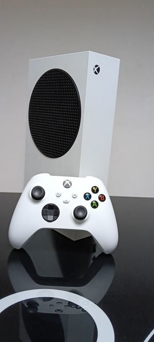 Xbox Series S varianta cu 512 gb stocare