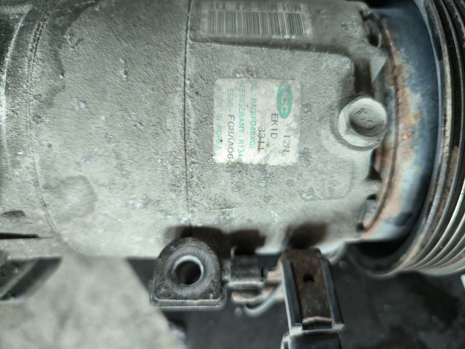 Компресор за климатик за Hyundai i30,Kia venga,Ceed 1.4i