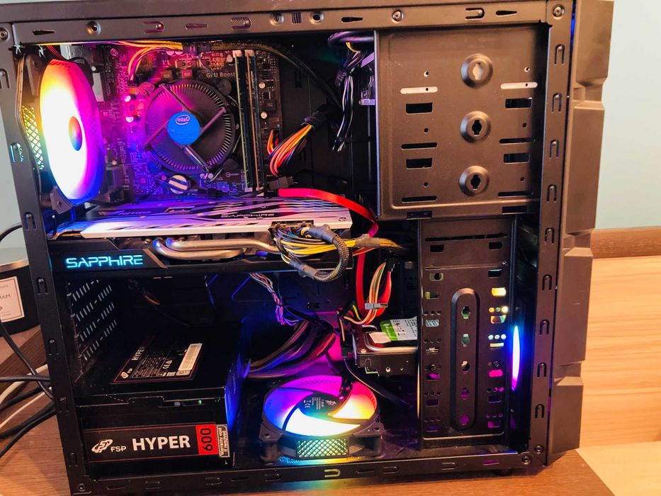 Геймърски Intel I7 3770s,RX 580 4GB,16GB RAM,128 GB SSD+1TB HDD WIFI