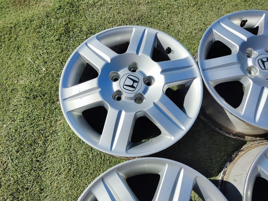 16 5x114.3 Honda лети джанти 5х114.3