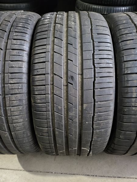 315/30/22//275/35/22 Hankook