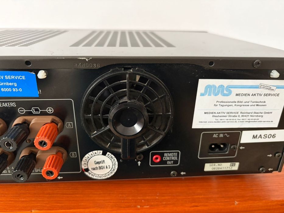 Technics  SU V 620 M2