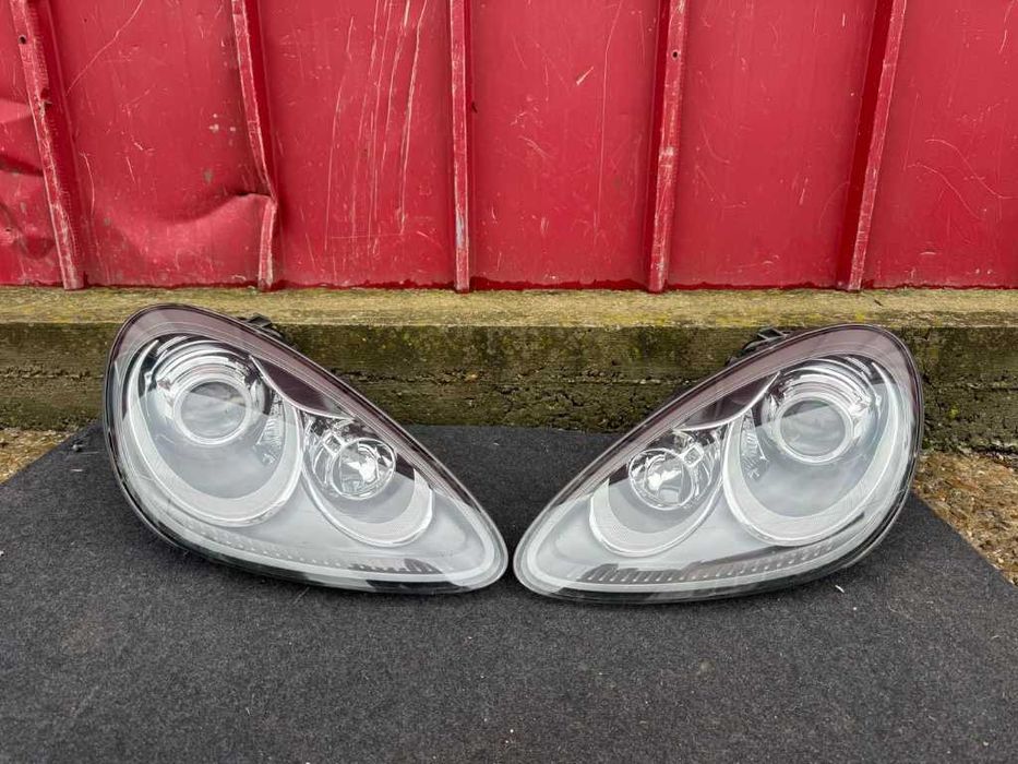 Far stanga / dreapta Porsche Cayenne 7P 11-14 7P5941031P / 7P5941032P