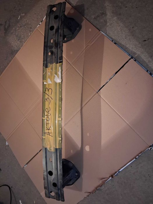 Задняя правая балка subaru XV