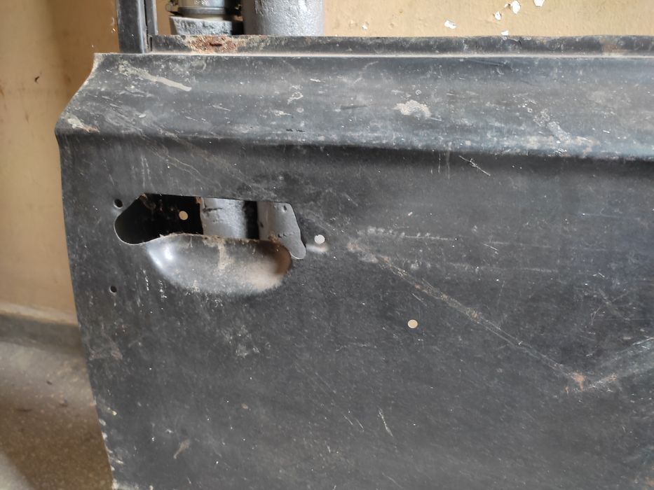 Врати за Лада 2103 и 2106