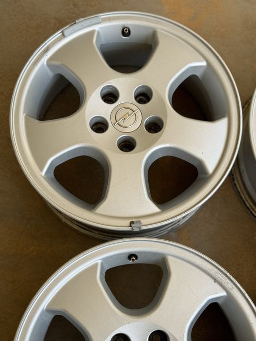 Титановый диски на опель