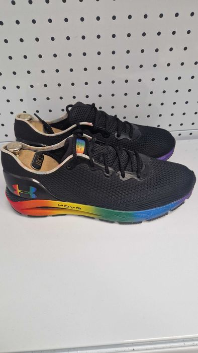 Оригинални мъжки маратонки- Under Armour HoVr