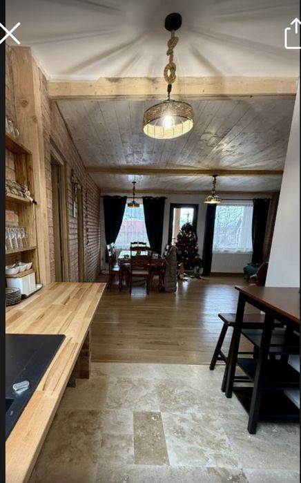 Cabana cu ciubar Casa Craiului Zarnesti