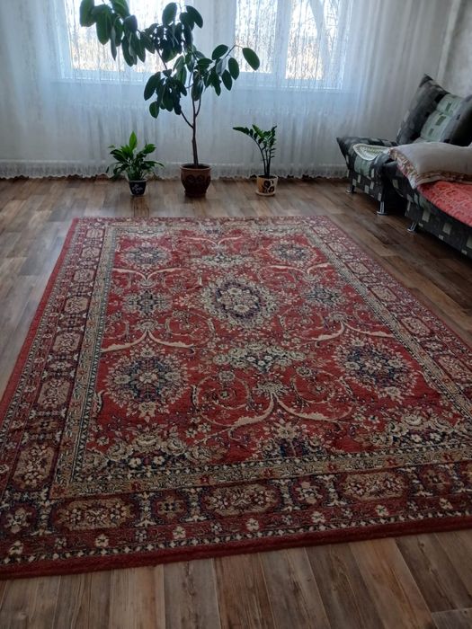 Продам Ковры и паласы
