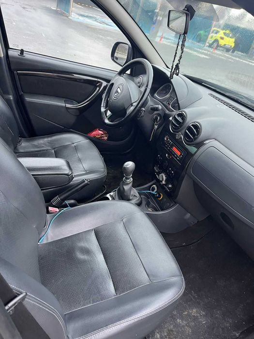 Duster 4x4, 1.6 benzina 2010