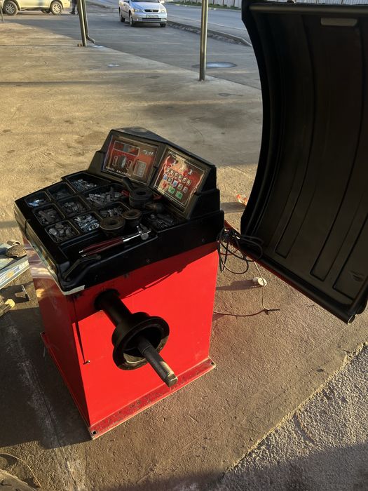 Шина монтаж апараны