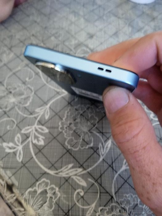 Продам новый Poco C71 128gb.