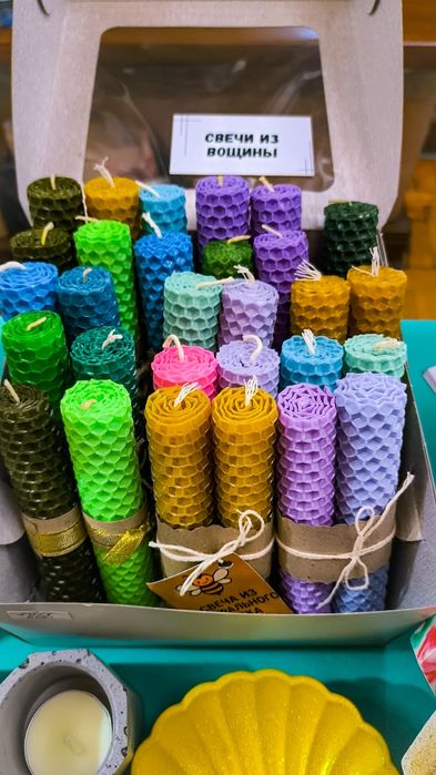 Свечи из вощины. Подарки