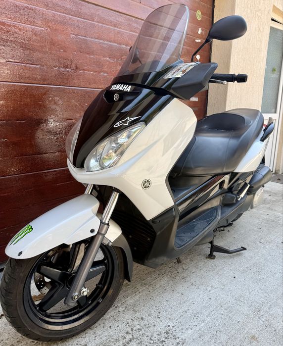 XMax   250 yamaha