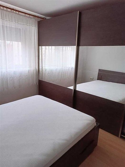 Дава се под наем Тристаен апартамент в Пловдив, Кючук Париж - 84 кв.м за 423.3 € - Снимка #2