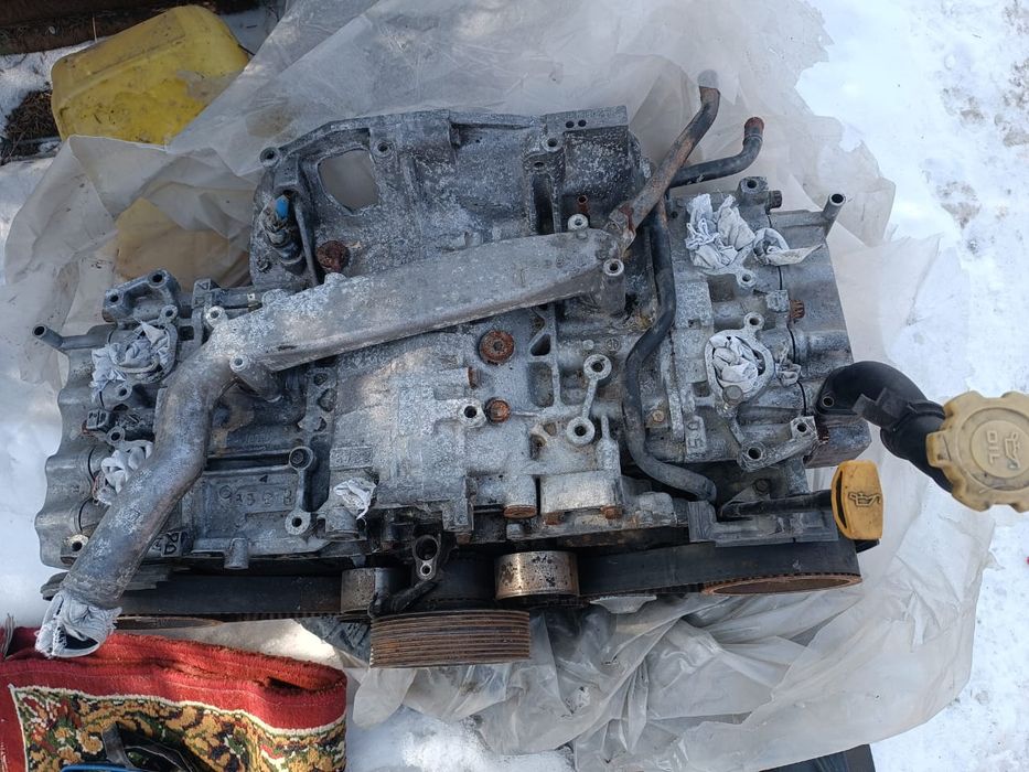 Мотор  Subaru ej22