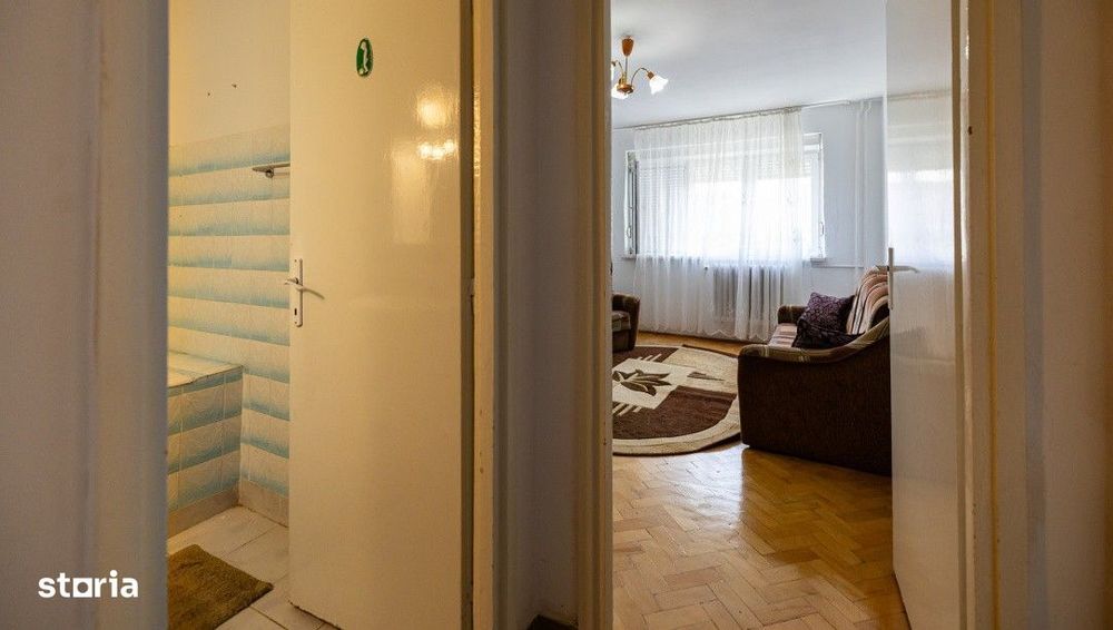 Apartament 2 camere, decomandat , Compelxul Studentesc