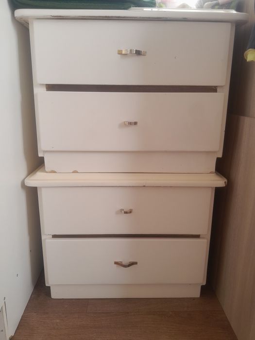 Продам спальный гарнитуры