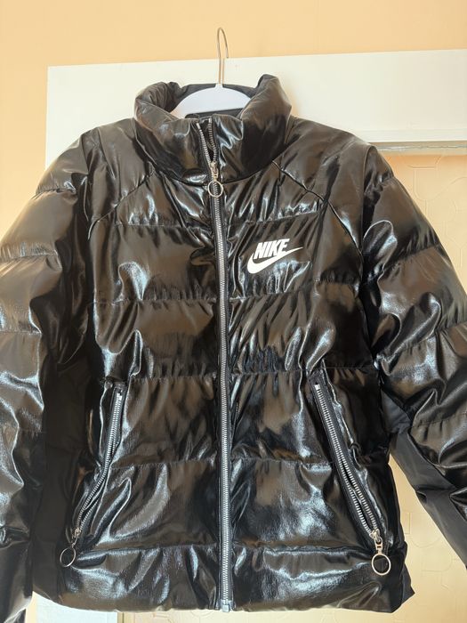 Зимно яке с гъши пух Nike