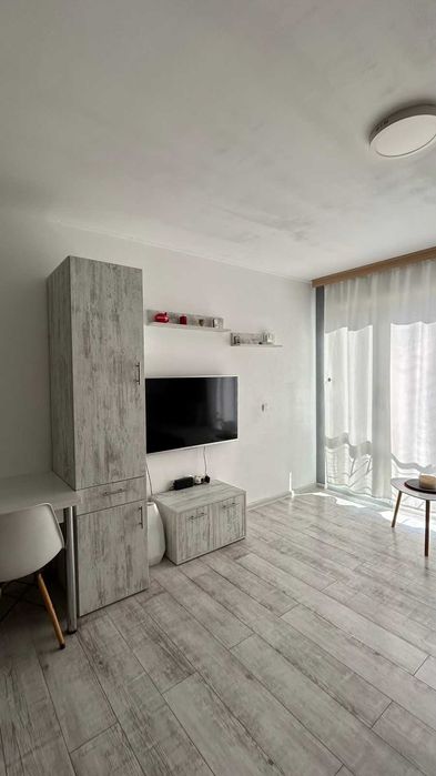 Продава се Тристаен апартамент в Пловдив, Мараша - 78 кв.м за 2436 €/кв.м - Снимка #2