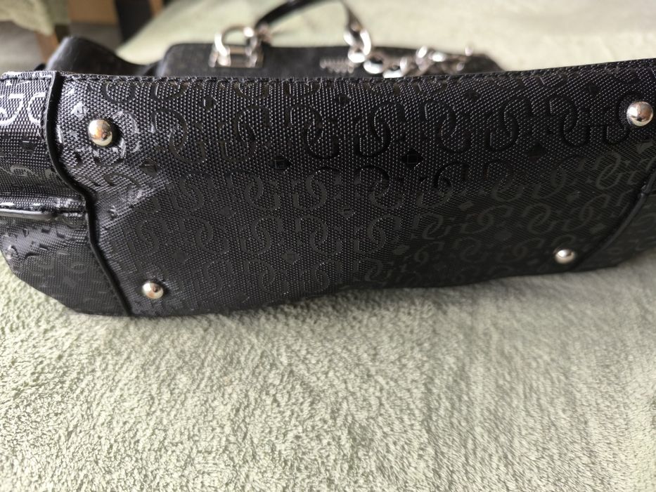 Чанта Guess оригинал