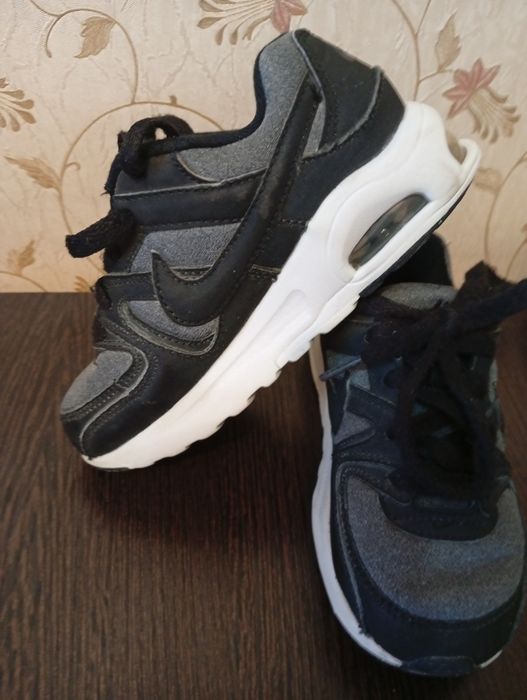 Оригинал Найк 70000